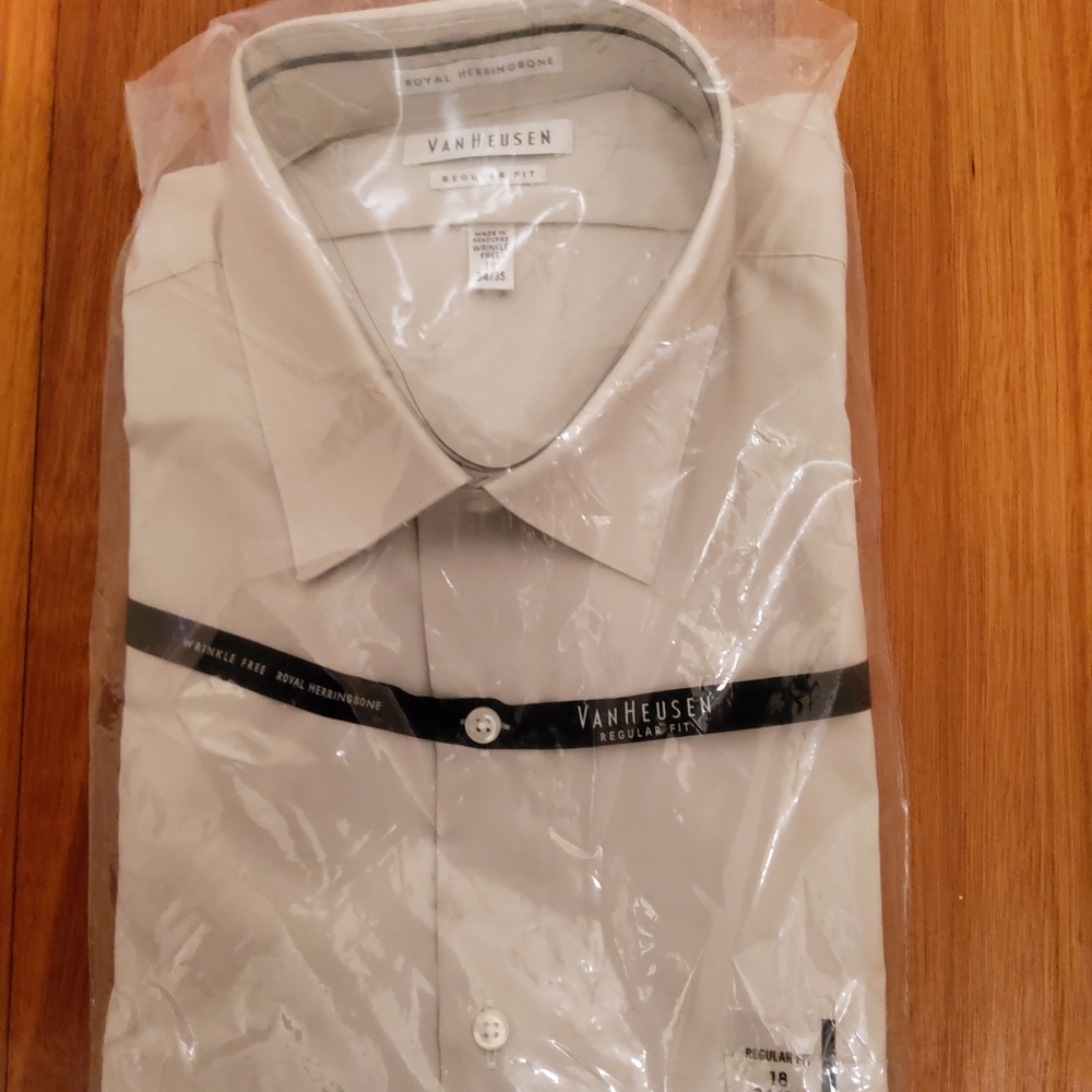 Van Heusen Men's Elegant Cream Dress Shirt